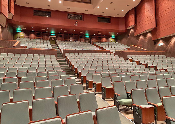 劇場ホール
